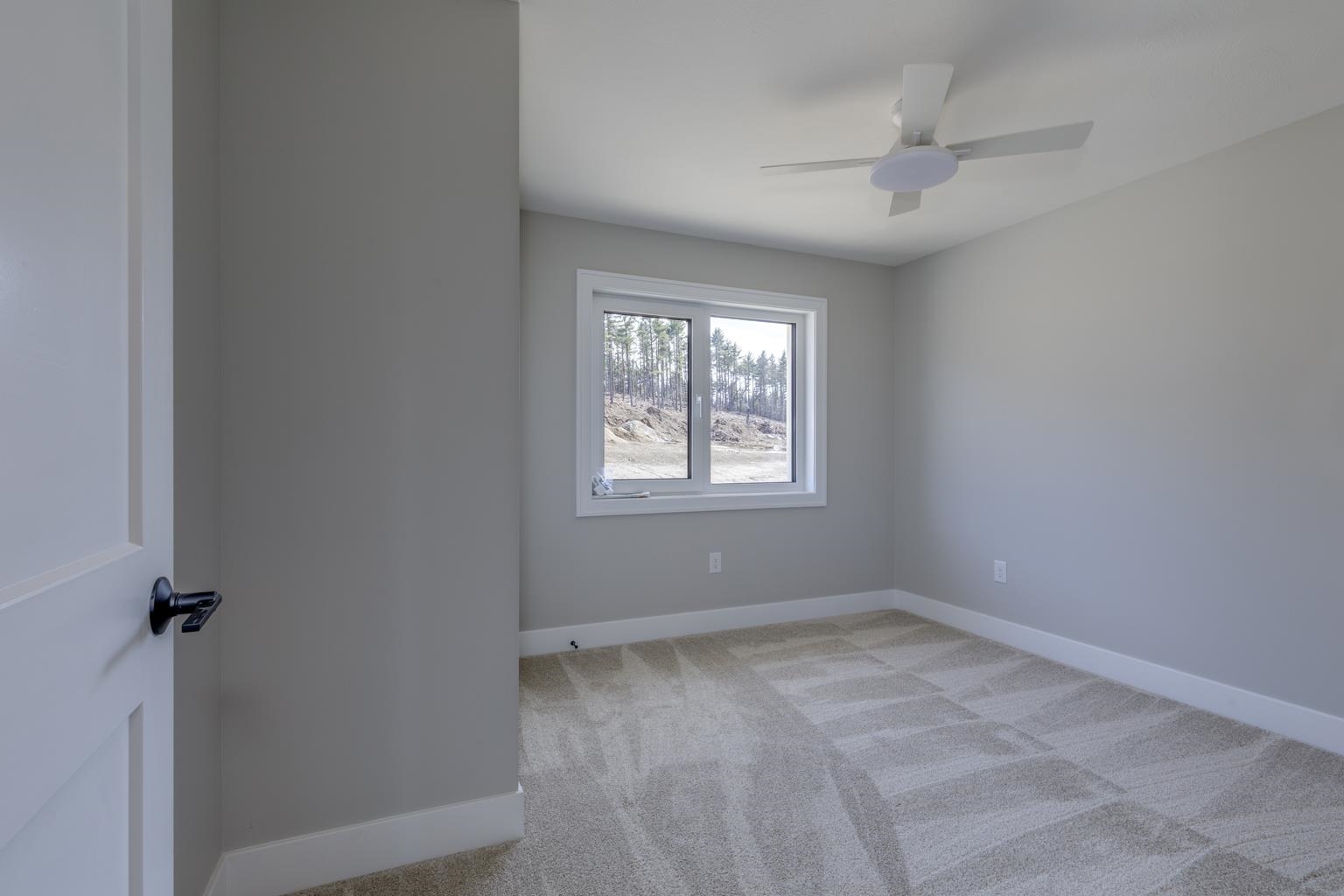 21 Windsor Lane, Unit B Exeter, NH 03833 - Photo 26 of 34