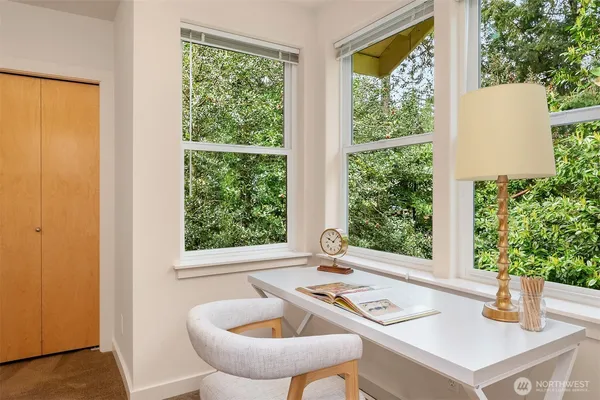 $1,350,000 | 1025 Northeast 130th Street, Seattle, WA 98125