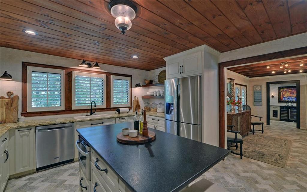 368 Stancil Dyer Road Dahlonega, GA 30533 - Photo 13 of 80
