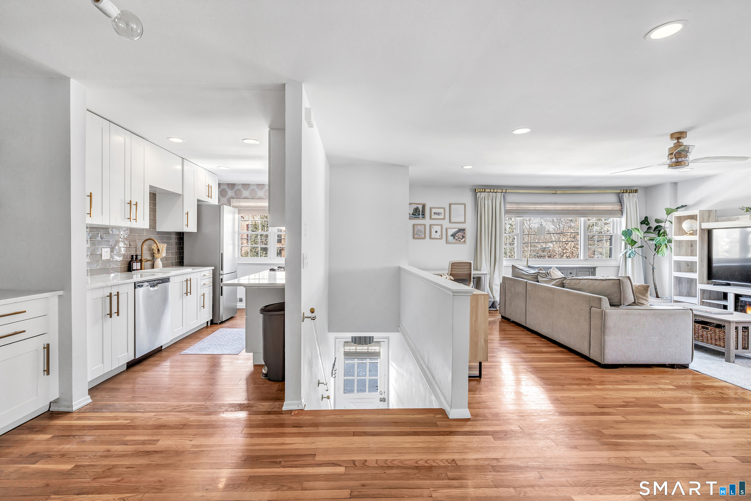 245 Unquowa Road, Unit 6 Fairfield, CT 06824 - Photo 17 of 40