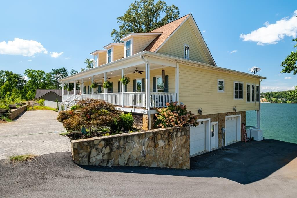 518 Maurice Road Sevierville, TN 37876 - Photo 3 of 64 Gallery Image 3