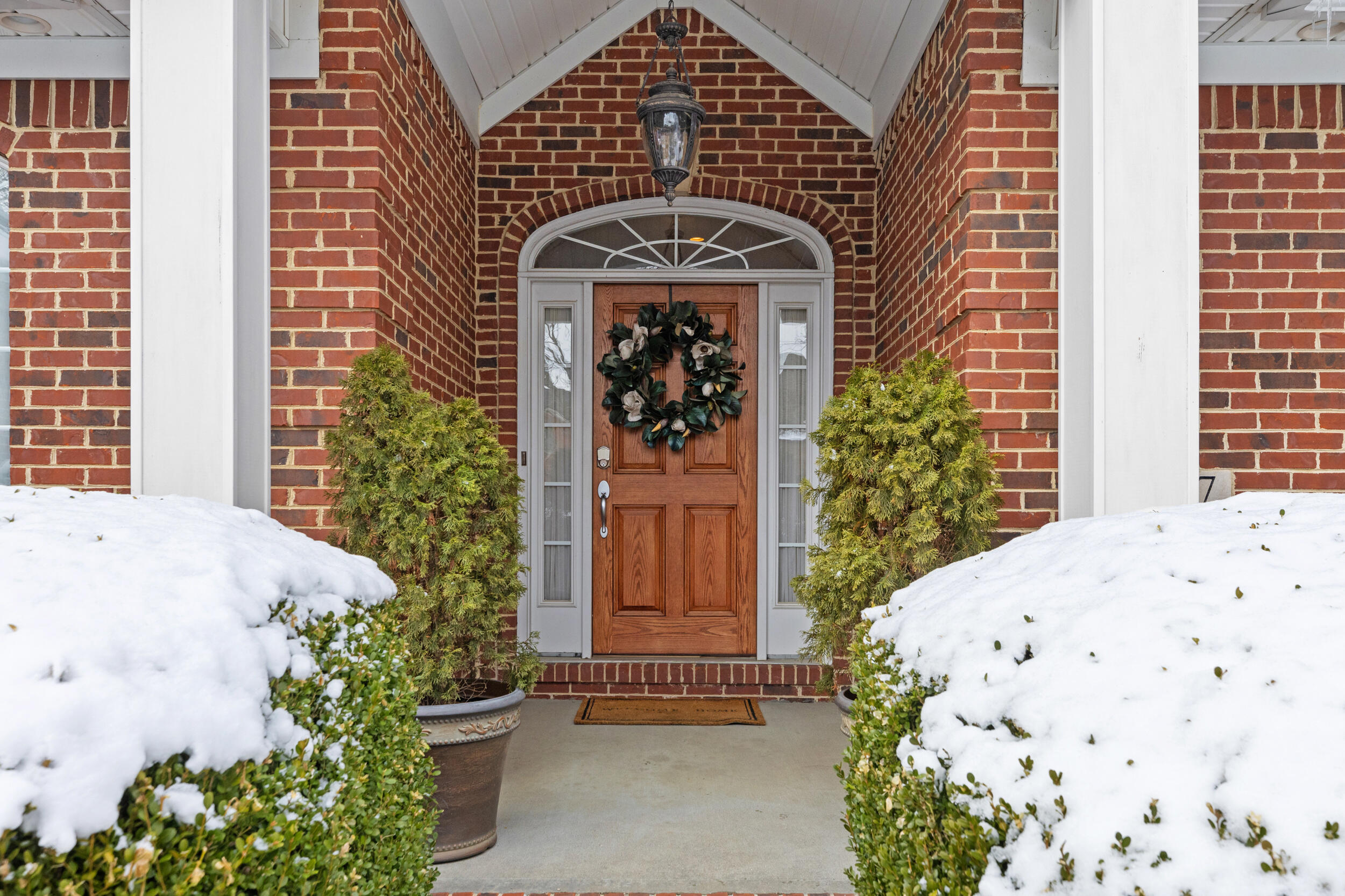 2517 Ridgefield Lane Lexington, KY 40509 - Photo 2 of 38 Front Door
