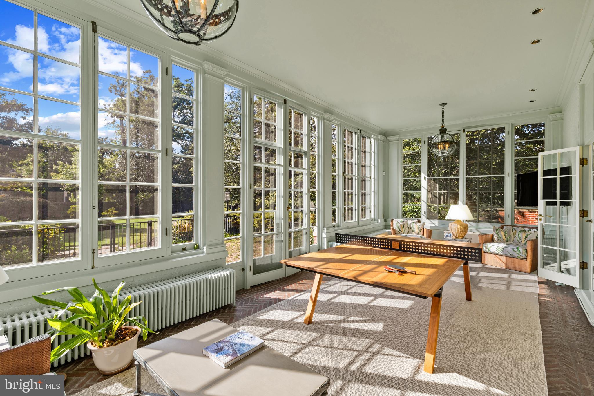 15 Charlcote Place Baltimore, MD 21218 - Photo 29 of 68 a living room with furniture and a large window