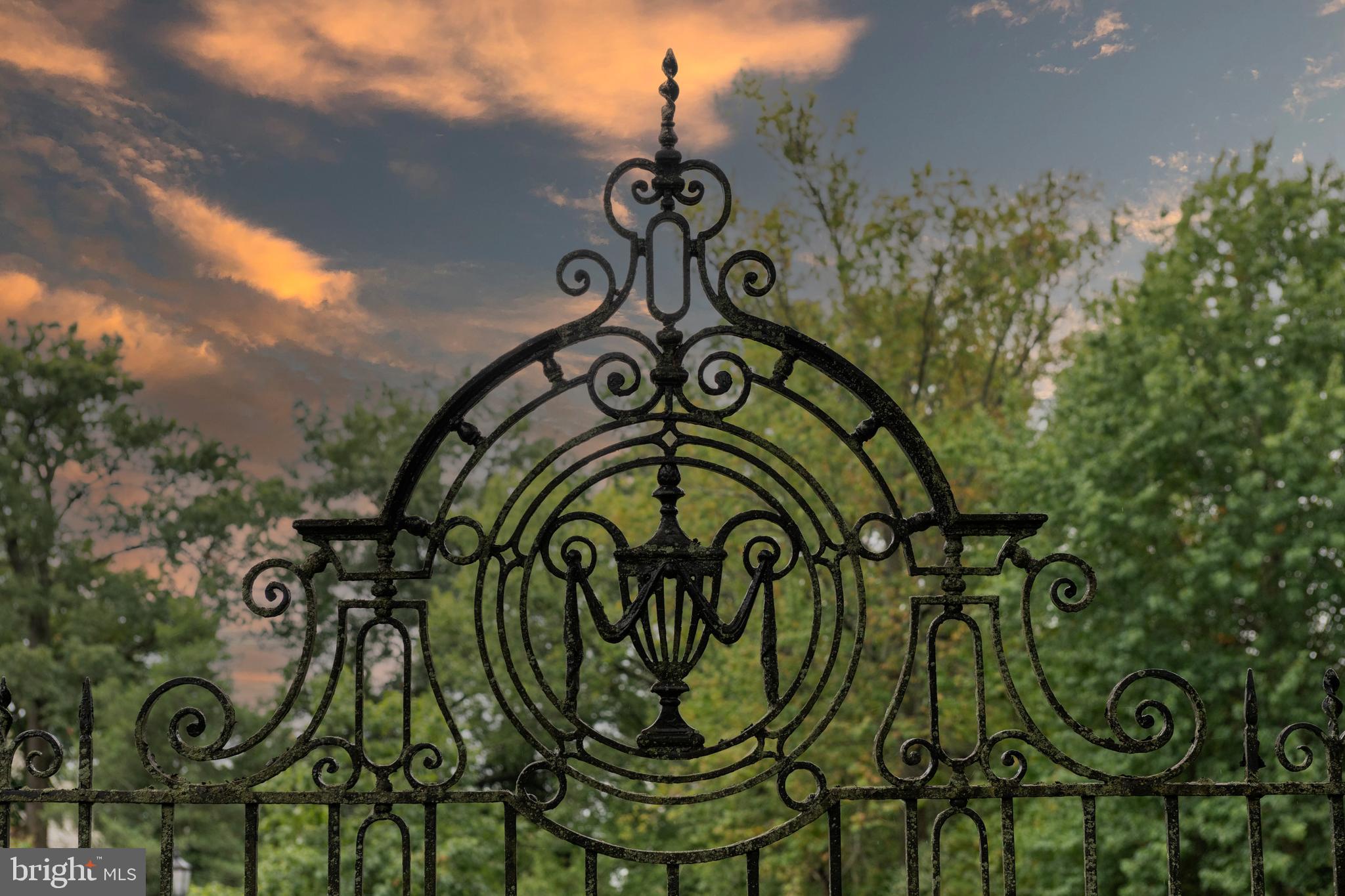 15 Charlcote Place Baltimore, MD 21218 - Photo 49 of 68 Ornamental Fencing