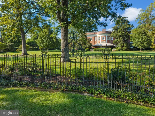 $4,500,000 | 15 Charlcote Place, Baltimore, MD 21218