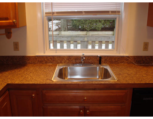 25 Whittier Road Marlborough, MA 01752 - Photo 25 of 28 Gallery Image 25