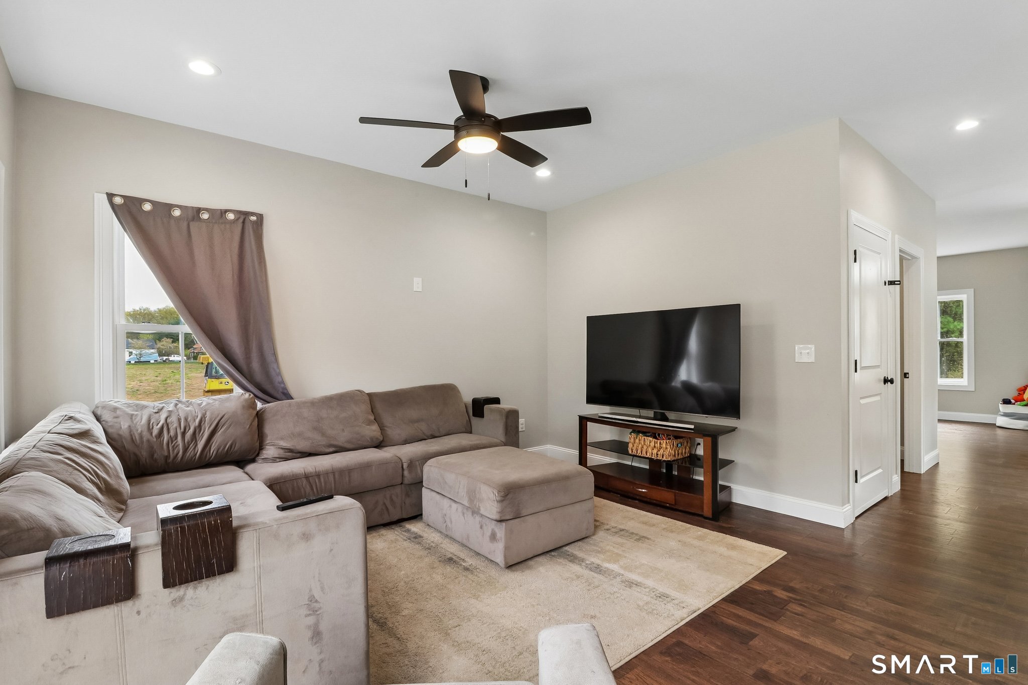 857 Stone Road Windsor, CT 06095 - Photo 13 of 30