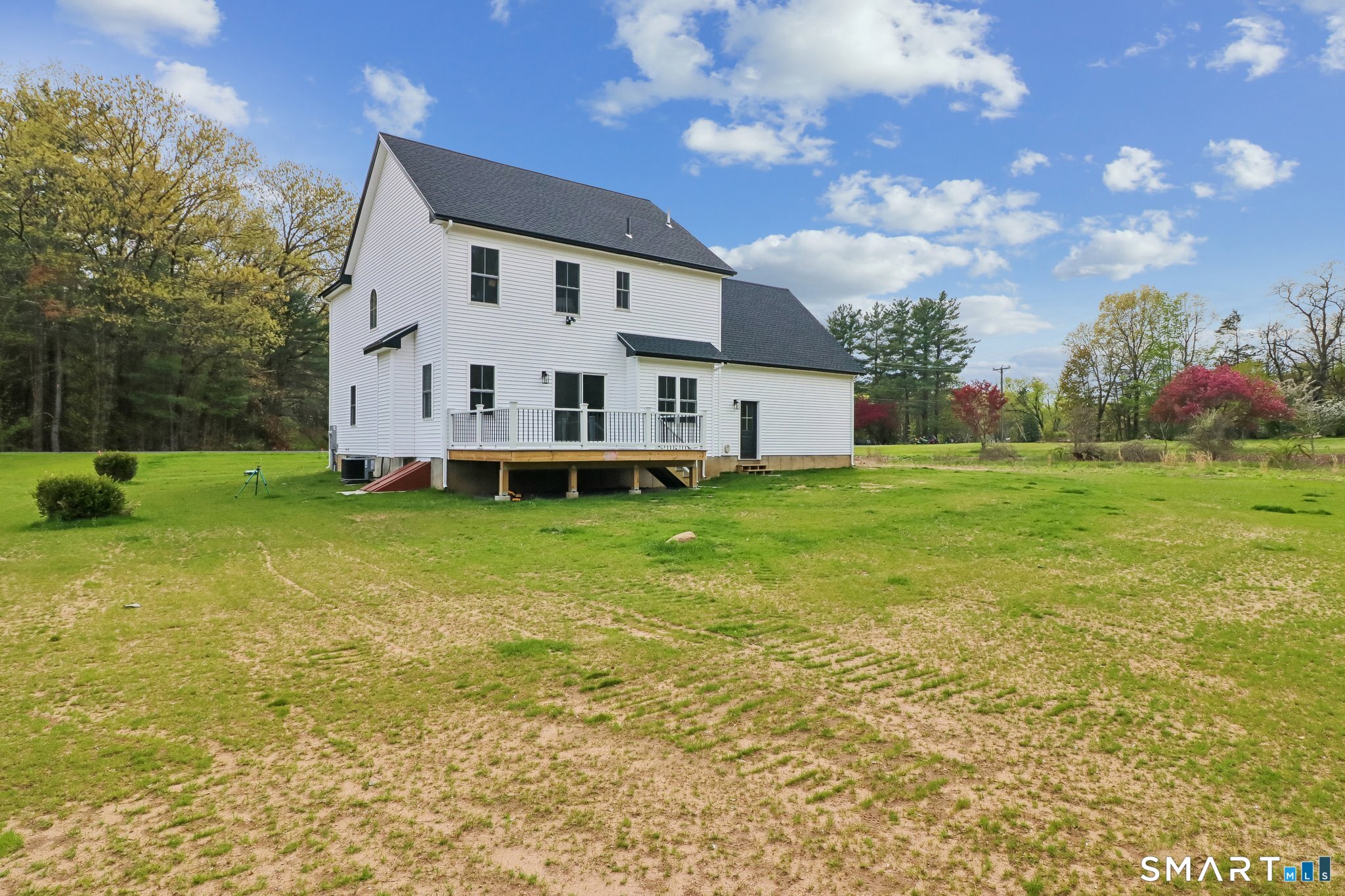 857 Stone Road Windsor, CT 06095 - Photo 4 of 30