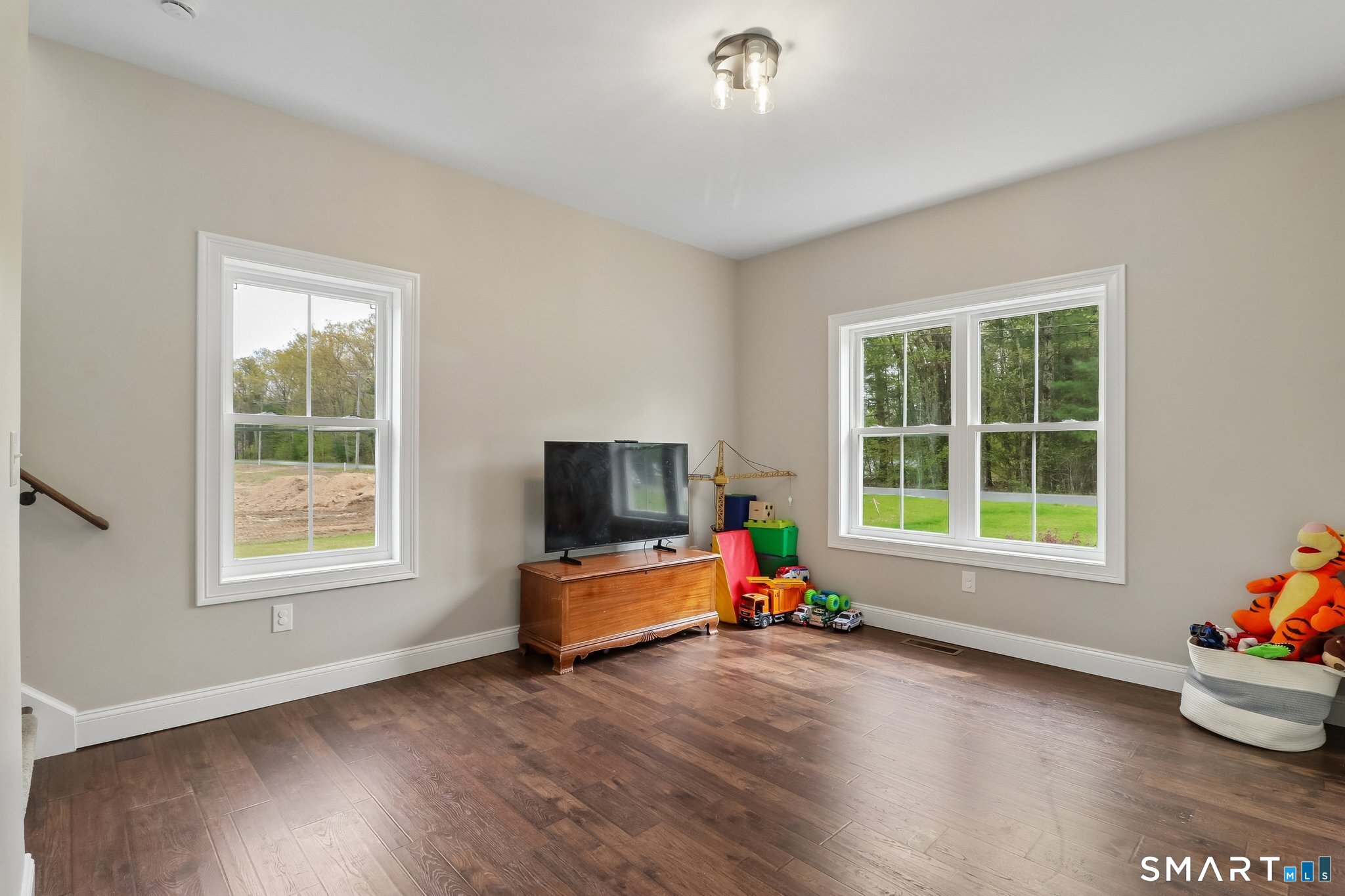 857 Stone Road Windsor, CT 06095 - Photo 8 of 30