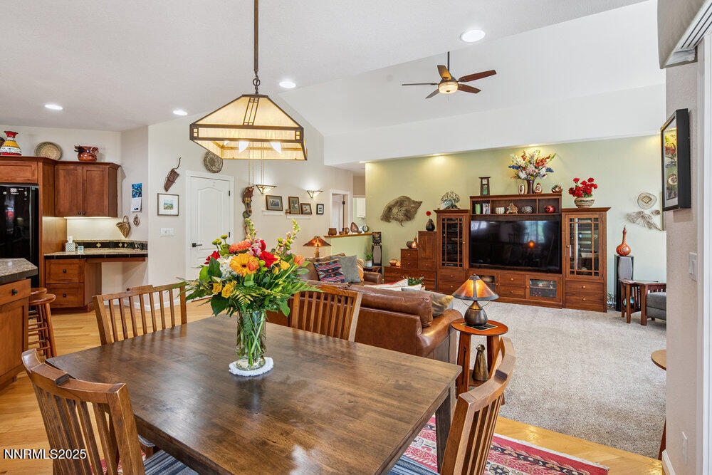 12675 Fieldcreek Lane Reno, NV 89511 - Photo 9 of 40 12675 Fieldcreek Lane