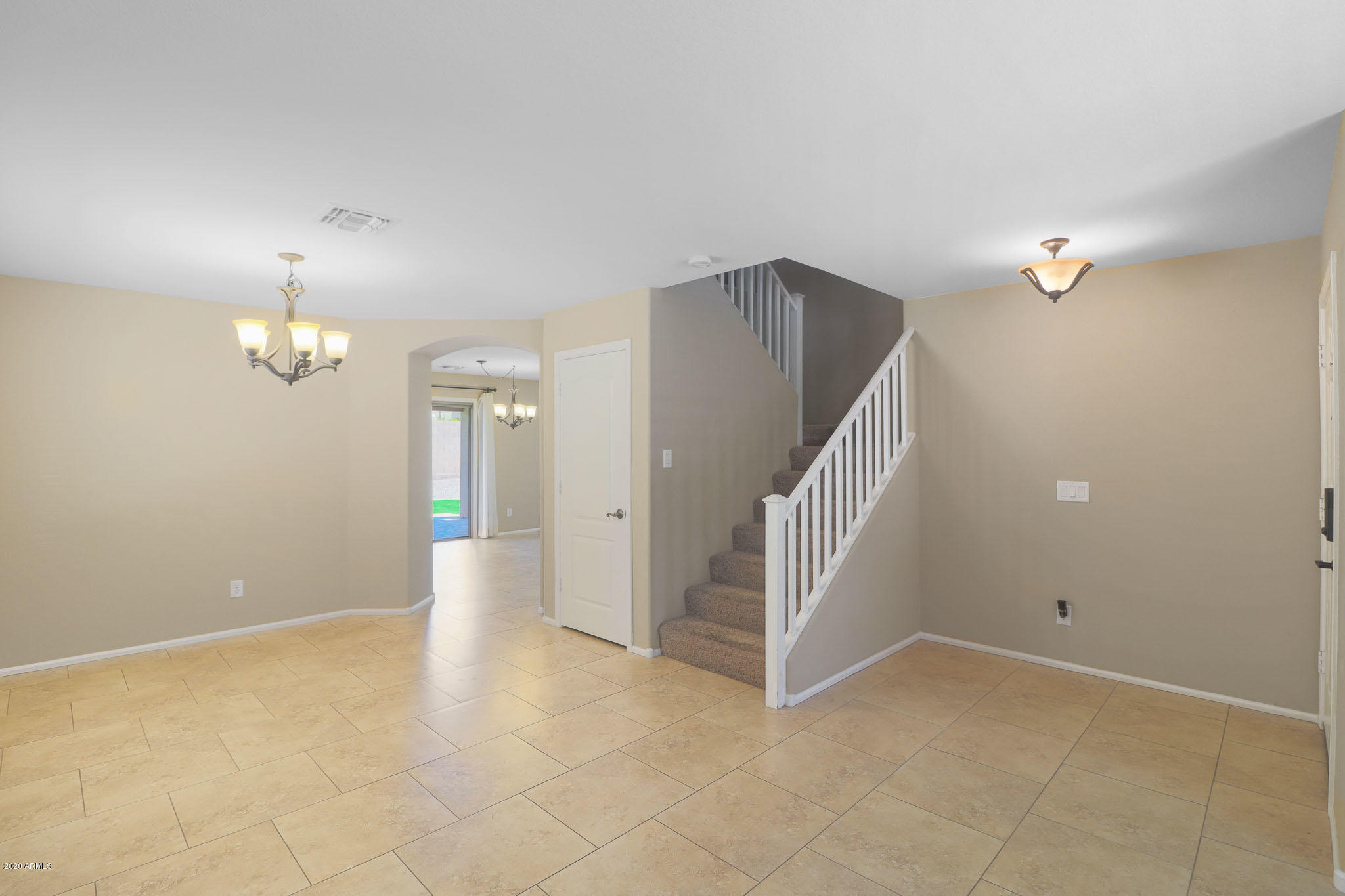 2418 West Via Dona Road Phoenix, AZ 85085 - Photo 3 of 26 B (1)