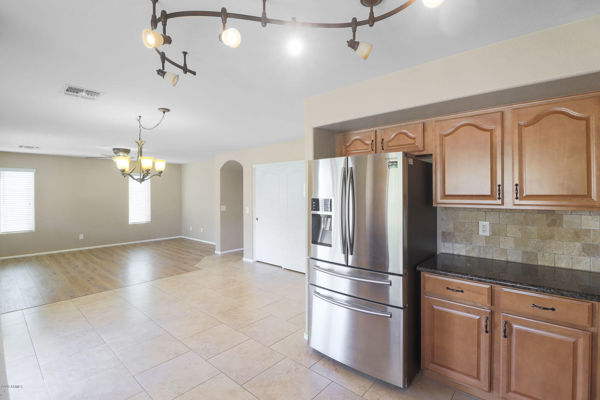 2418 West Via Dona Road Phoenix, AZ 85085 - Photo 7 of 26 B (6)