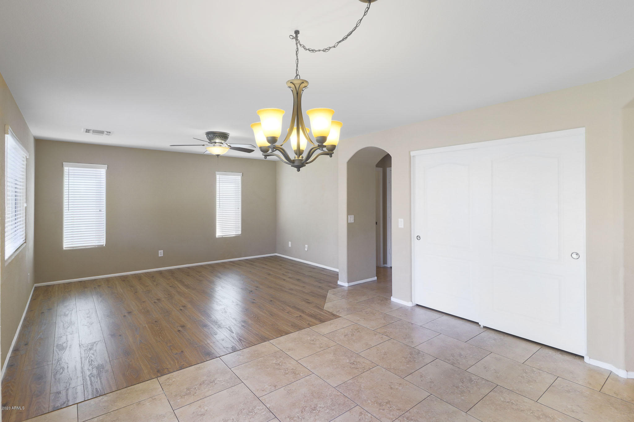 2418 West Via Dona Road Phoenix, AZ 85085 - Photo 8 of 26 B (7)