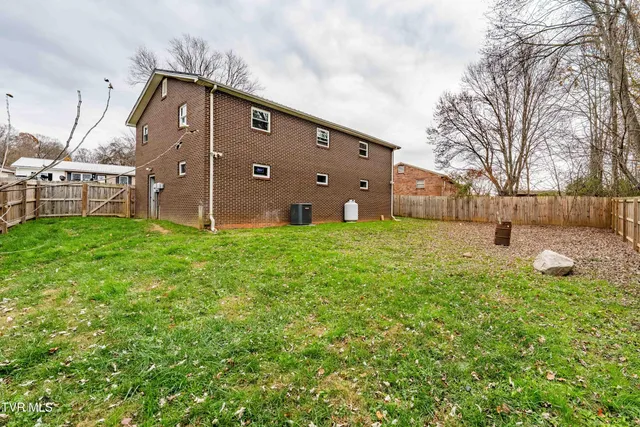 $282,500 | 121 Valley Circle, Gray, TN 37615