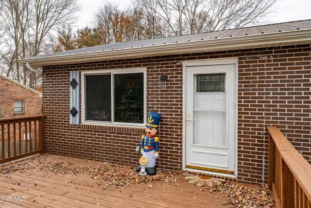 $282,500 | 121 Valley Circle, Gray, TN 37615