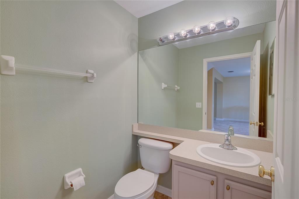 13298 Thoroughbred Loop Largo, FL 33773 - Photo 9 of 29