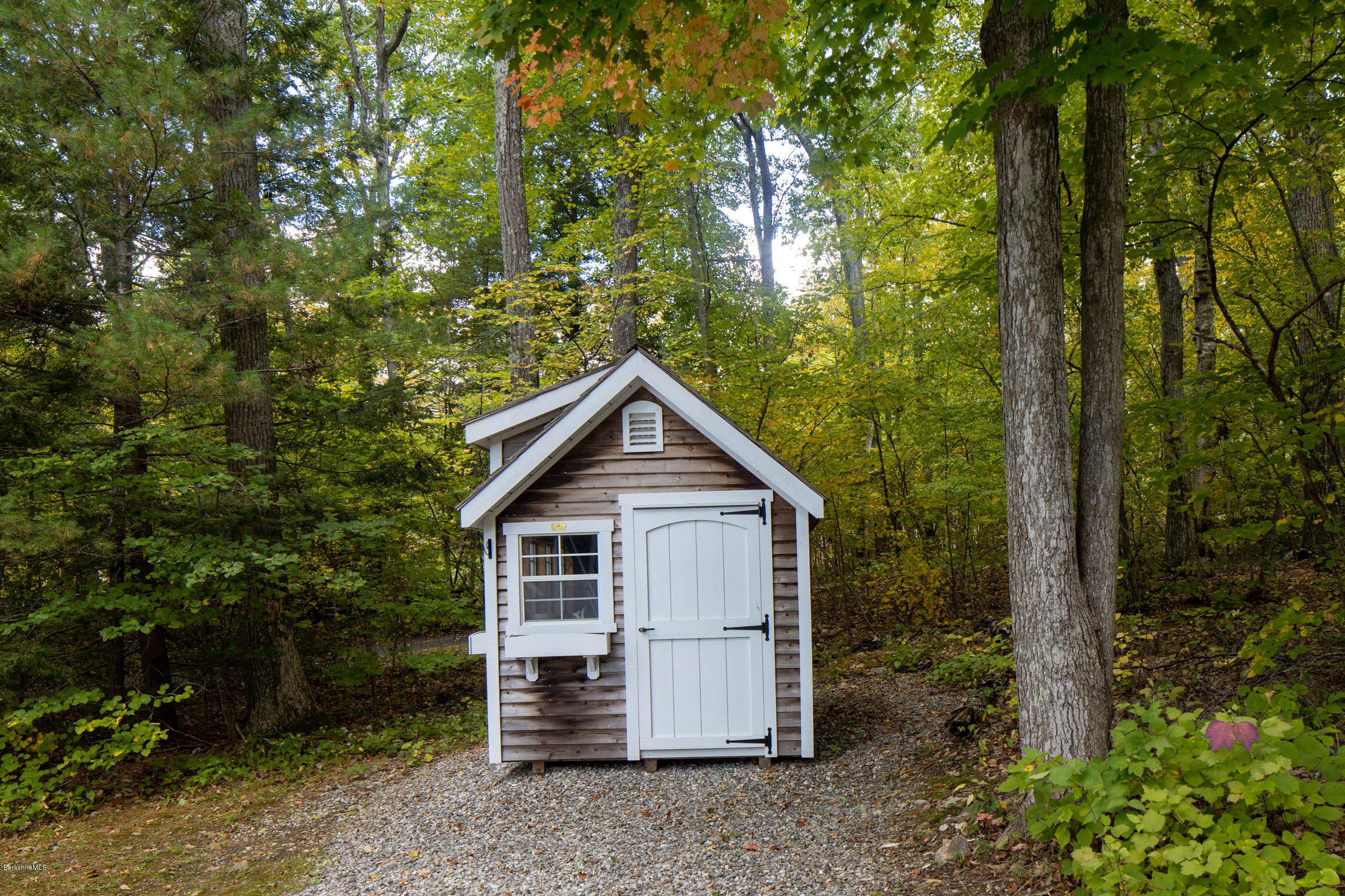 8 Laurel Banks Road Monterey, MA 01230 - Photo 27 of 28 GARDEN SHED