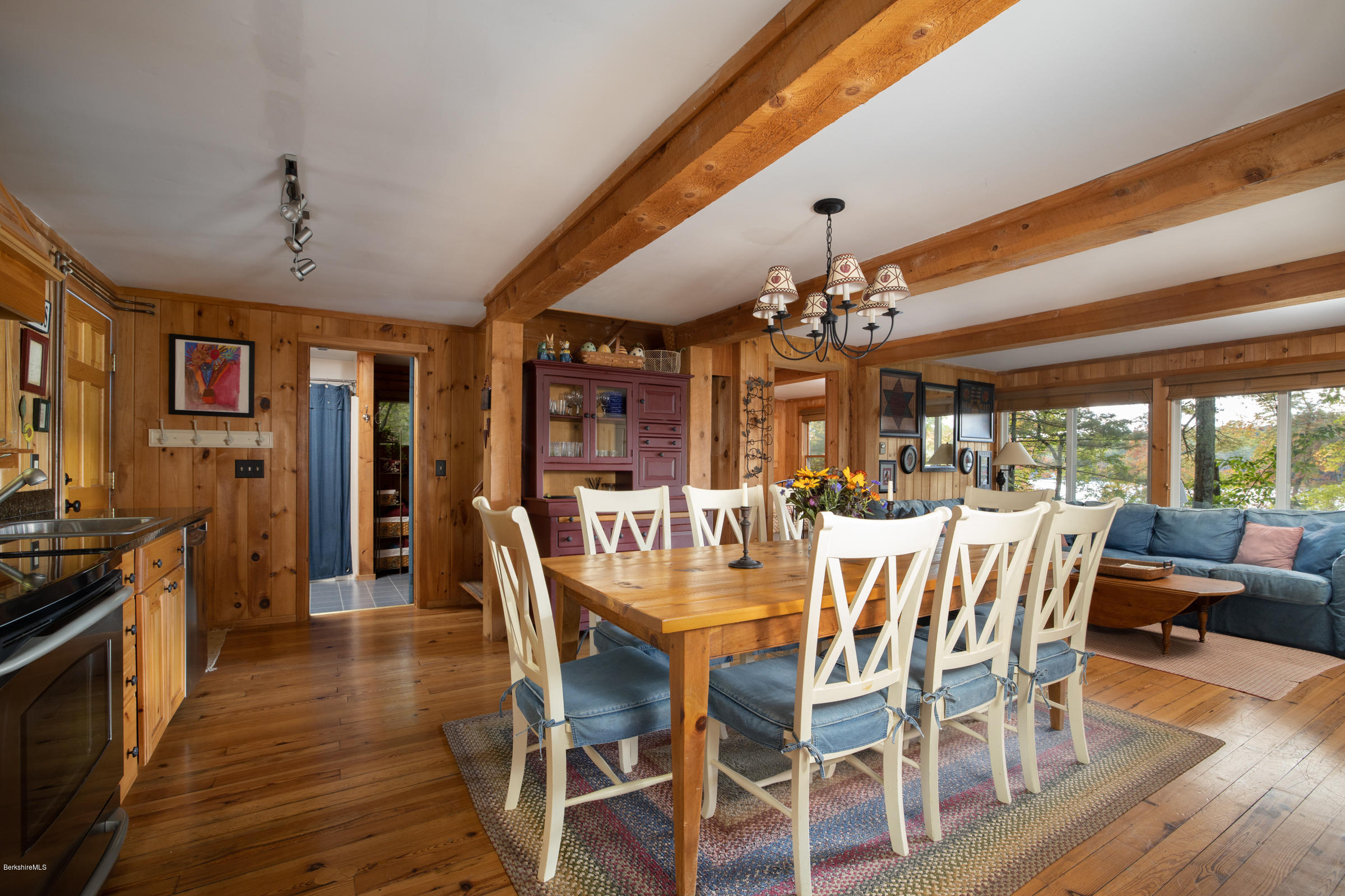 8 Laurel Banks Road Monterey, MA 01230 - Photo 9 of 28 GREAT ROOM