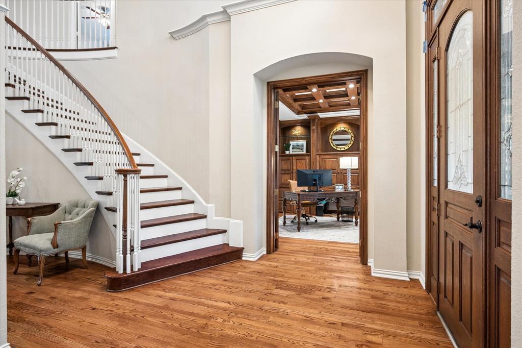 12034 Drujon Lane Dallas, TX 75244 - Photo 6 of 37