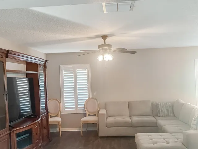 $3,000 | 1641 Strathmore Circle, Mount Dora, FL 32757