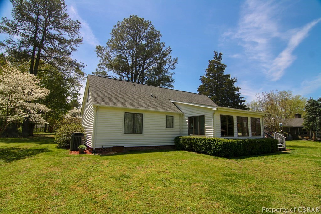 220 Navajo Road Kilmarnock, VA 22482 - Photo 32 of 40