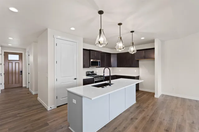 $609,000 | 1235 High Desert Drive, Deer Park, WA 99006