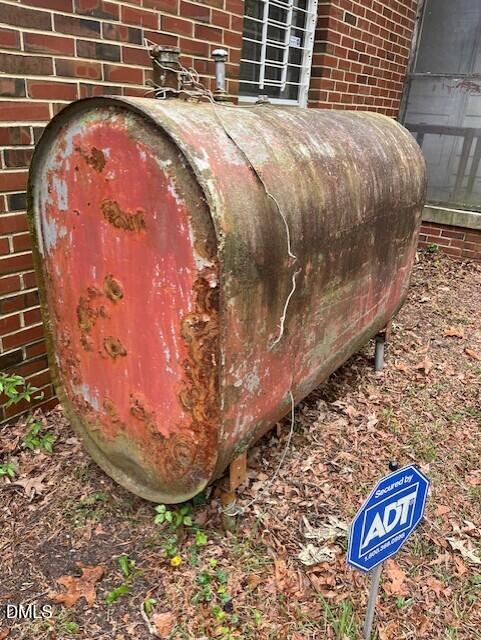 409 Edward Street Durham, NC 27701 - Photo 20 of 35 Oil Storage Tank