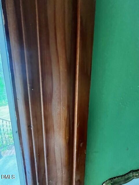 409 Edward Street Durham, NC 27701 - Photo 5 of 35 Casing