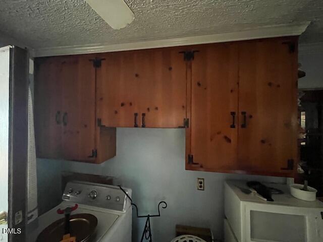 409 Edward Street Durham, NC 27701 - Photo 9 of 35 Kitchen Cabinets 1