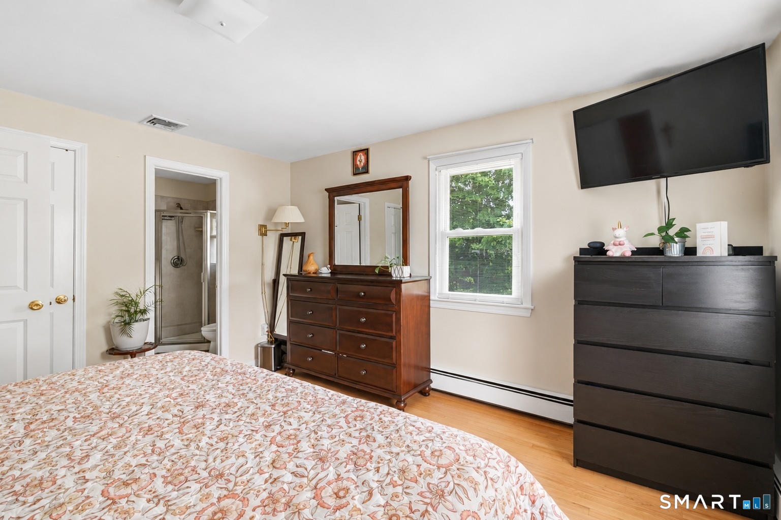 240 Blackhouse Road Trumbull, CT 06611 - Photo 25 of 40