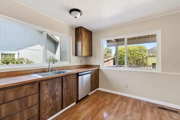 $735,000 | 1508 Gladstone Way, Rohnert Park, CA 94928