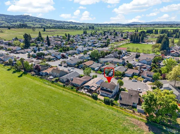 $735,000 | 1508 Gladstone Way, Rohnert Park, CA 94928