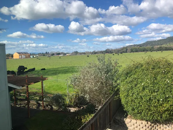 $735,000 | 1508 Gladstone Way, Rohnert Park, CA 94928