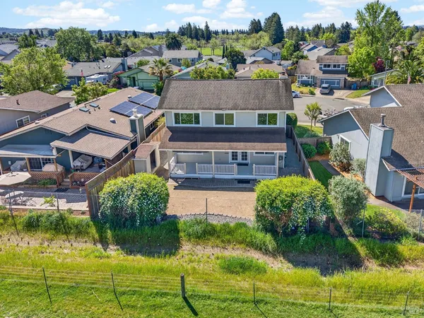 $735,000 | 1508 Gladstone Way, Rohnert Park, CA 94928