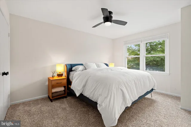 $725,000 | 32 Carriage House Circle, Alexandria, VA 22304