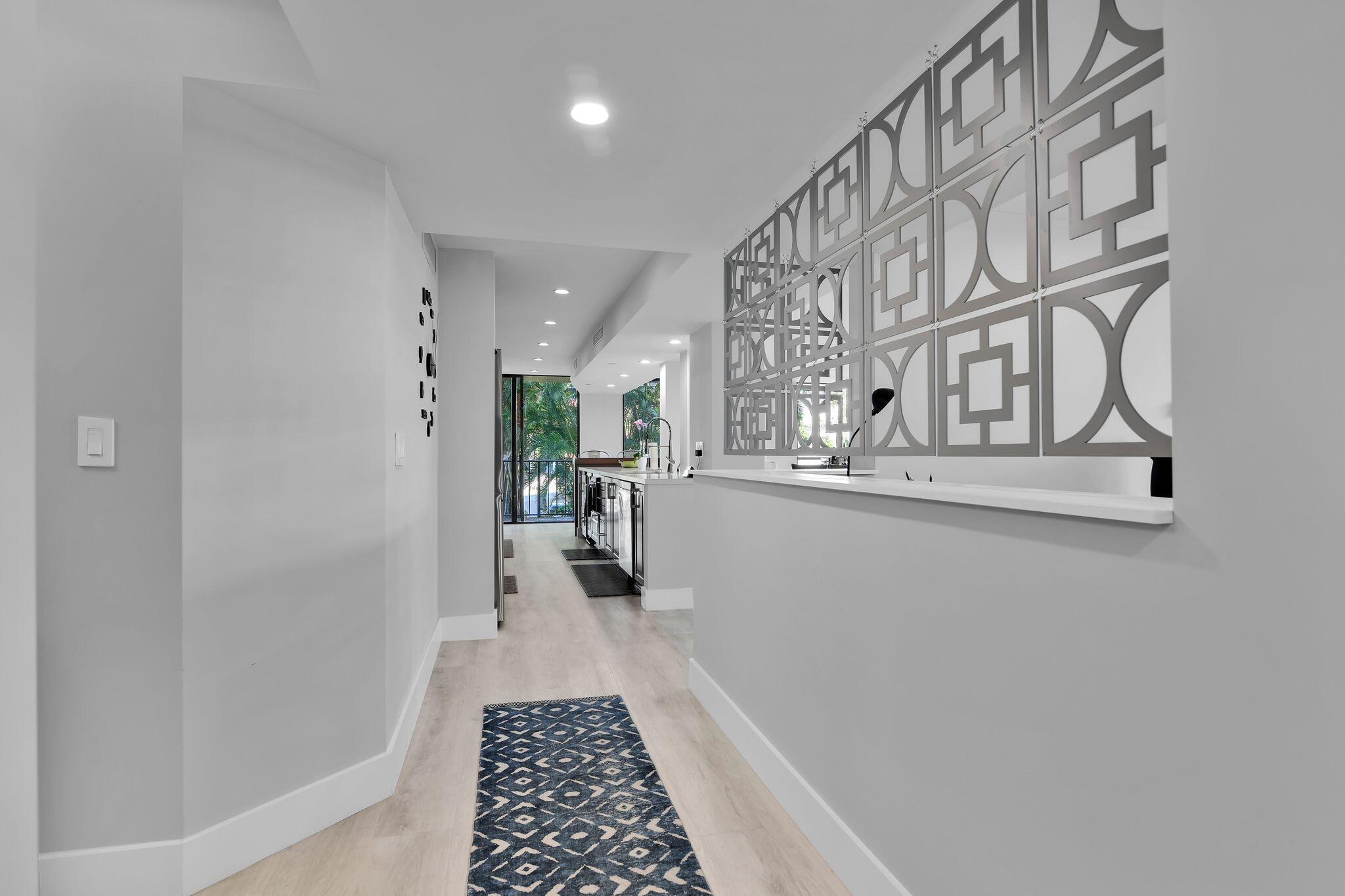 859 Jeffery Street, Unit 202 Boca Raton, FL 33487 - Photo 14 of 94 859 Jeffery St 202 pic 9