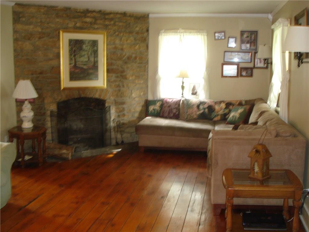 150 Chalfant Road Grindstone, PA 15442 - Photo 4 of 20