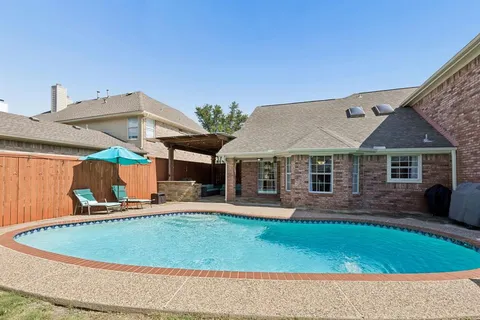$550,000 | 1733 Steamboat Drive, Plano, TX 75025