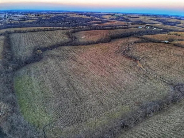 $1,345,500 | Highway U Highway, Gentry, MO 64453