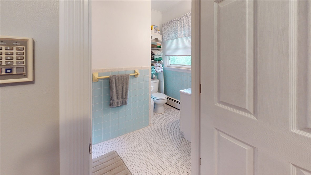 100 Fenner Hill Road Hopkinton, RI 02832 - Photo 22 of 34