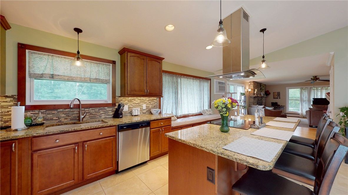 100 Fenner Hill Road Hopkinton, RI 02832 - Photo 9 of 34