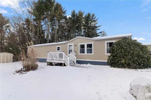 $169,900 | 9 Sherwood Valley Lane, Coventry, RI 02816