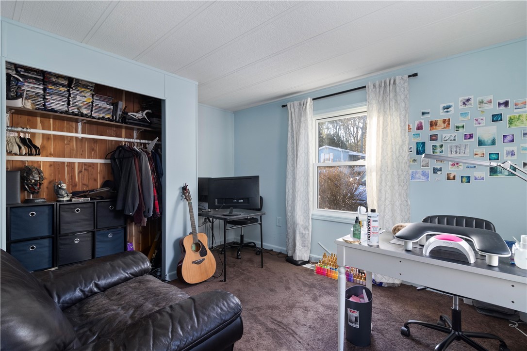 9 Sherwood Valley Lane Coventry, RI 02816 - Photo 21 of 30 2ND BEDROOM