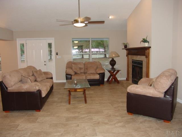 5781 Northrop Road Milton, FL 32570 - Photo 13 of 45 Gallery Image 13