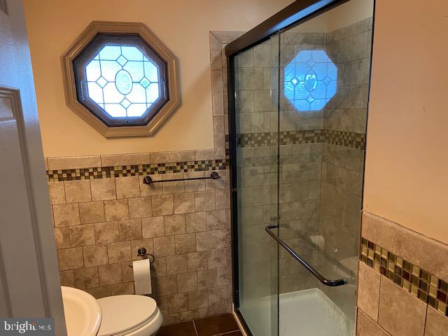 818 Chatham Road Fairless Hills, PA 19030 - Photo 11 of 26 Gallery Image 11