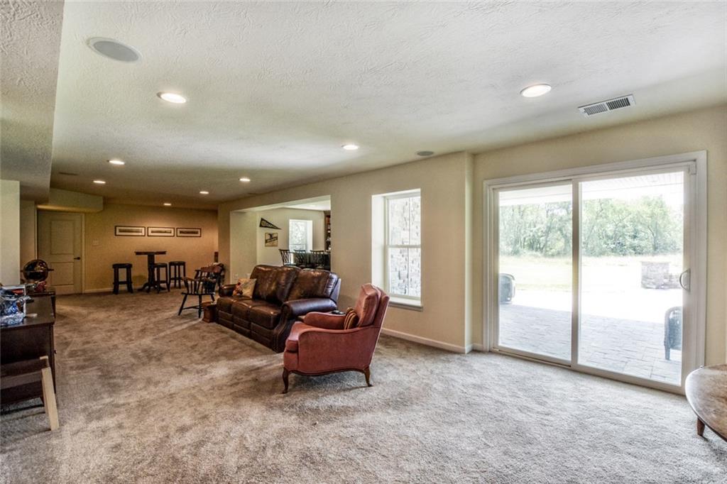 224 Taylor Ridge Lane Mars, PA 16046 - Photo 18 of 25 Gallery Image 18