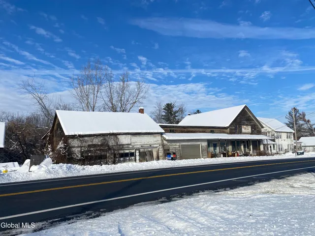 $299,900 | 3466 Highway 67, Hoosick, NY 12028
