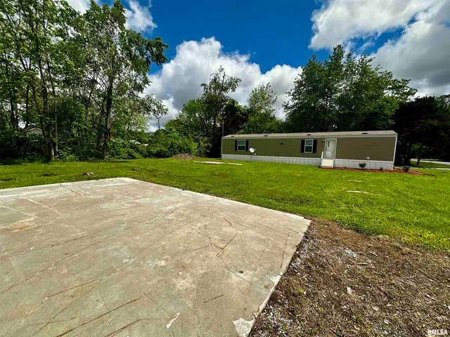 $59,900 | 806 & 808 Boyd Street, Eldorado, IL 62930