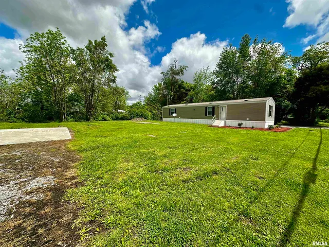 $59,900 | 806 & 808 Boyd Street, Eldorado, IL 62930