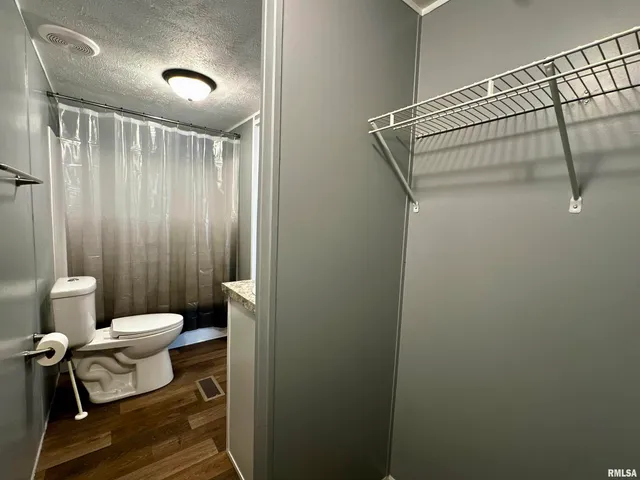 $59,900 | 806 & 808 Boyd Street, Eldorado, IL 62930